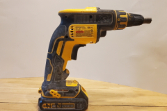DeWalt Cordless Battery Powered Screw Gun